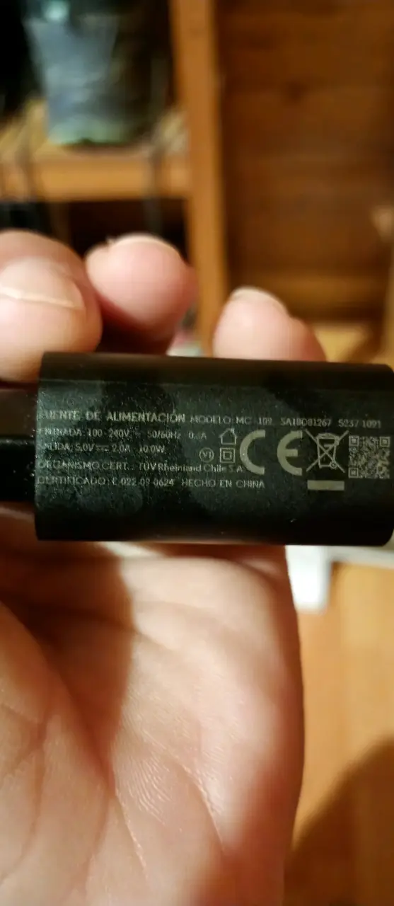 Cargador USB-C negro - 2