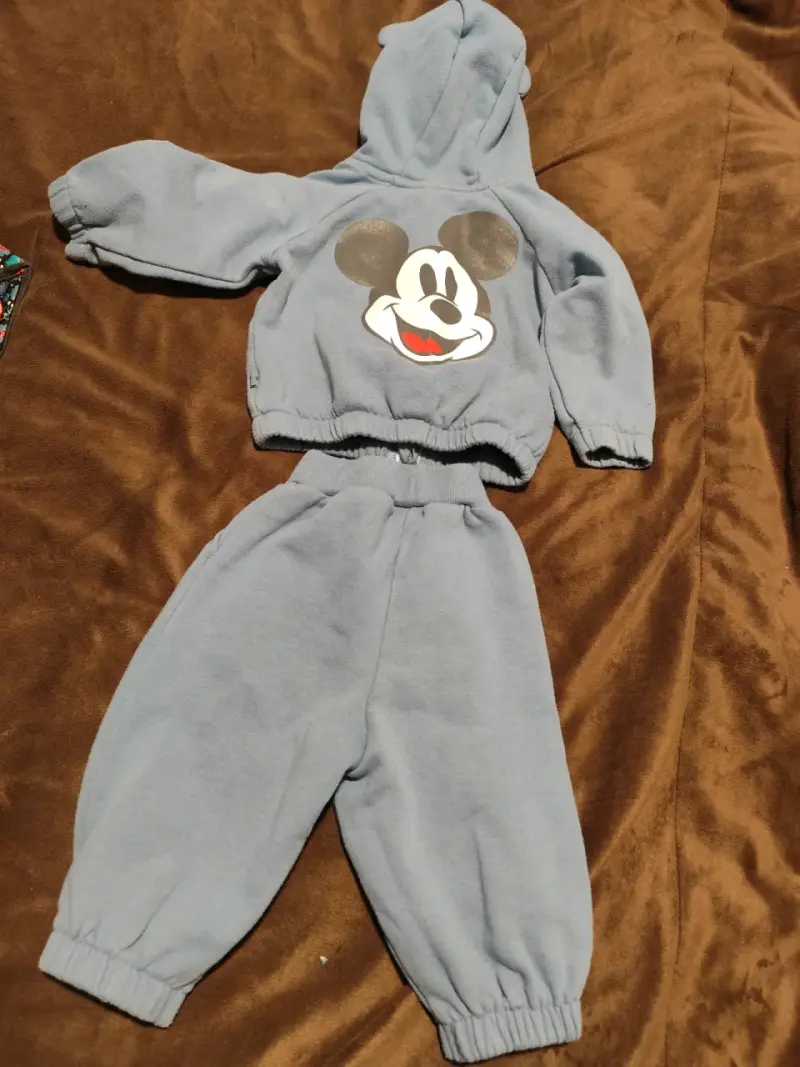 Conjunto infantil Mickey Mouse gris - 2