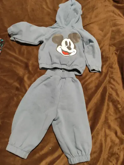 Conjunto infantil Mickey Mouse gris - miniatura 2