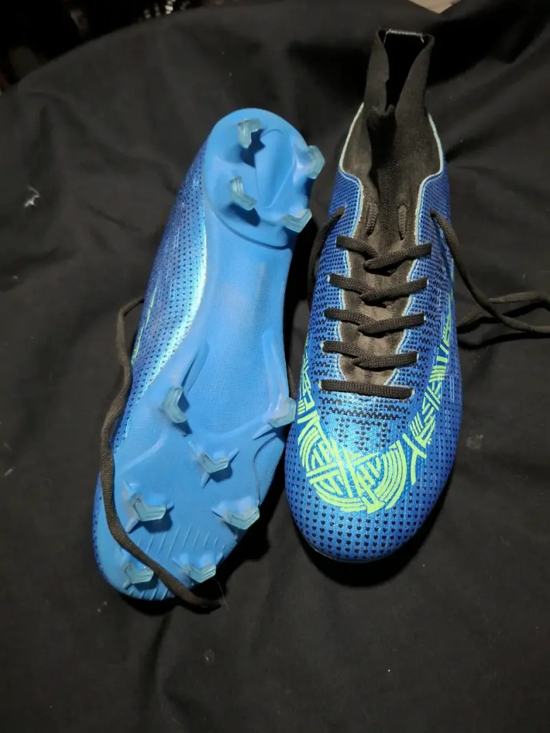 Zapatillas deportivas azul y negro - 2