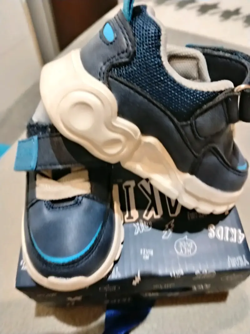 Zapatillas deportivas infantiles azul - 1