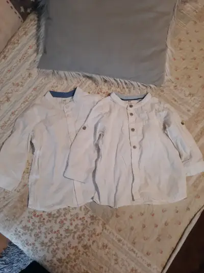 Camisas blancas de niño - miniatura 1