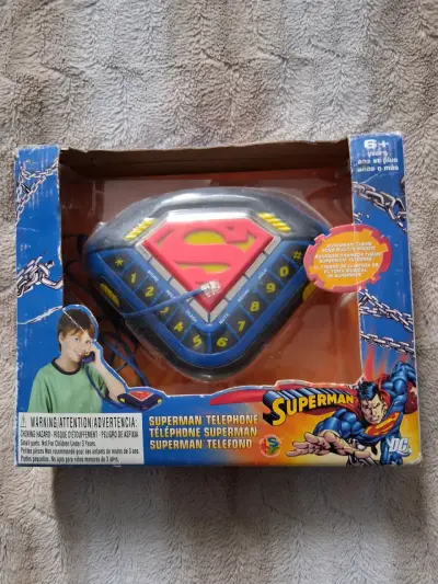 Teléfono Superman en caja - miniatura 1
