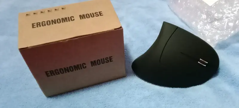 Mouse ergonómico negro - 1