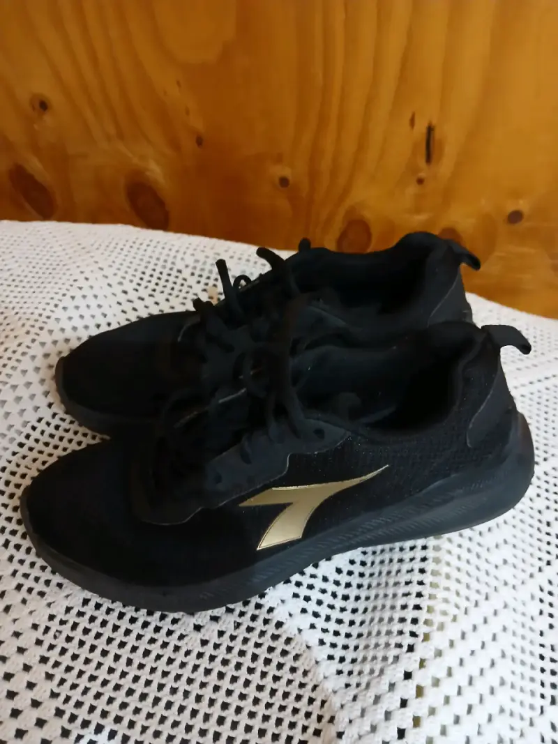 Zapatillas deportivas negras - 4