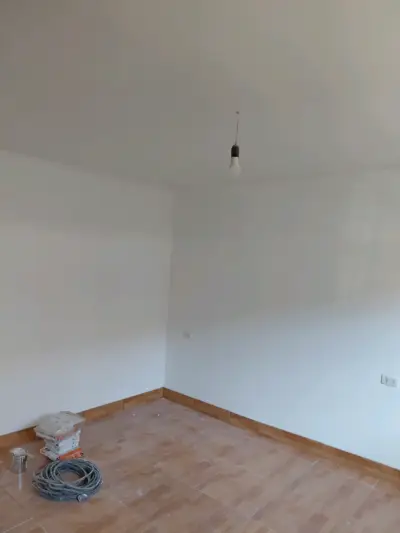 Pinta  tu hogar este 2026;  Interior y  Fachadas: - miniatura 1