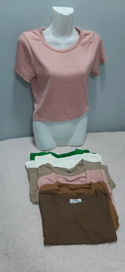 Poleras de mujer en remate - miniatura 2