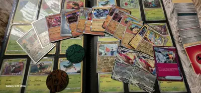 Colección de Cartas Pokémon - miniatura 1