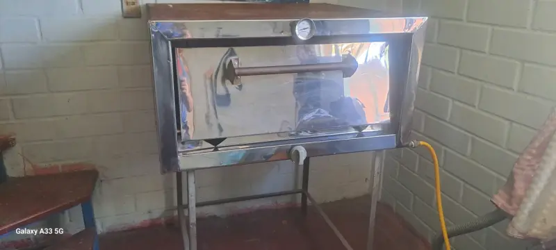 Horno a gas con ladrillos refractarios - 6