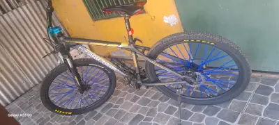 Bicicleta montaña Ozark negra - miniatura 1