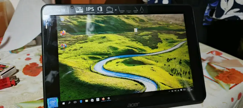 Tablet Acer One 10 IPS - 3