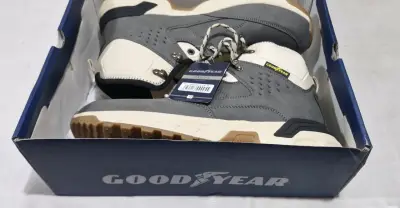 Zapatillas Goodyear grises nuevas 42 - miniatura 1