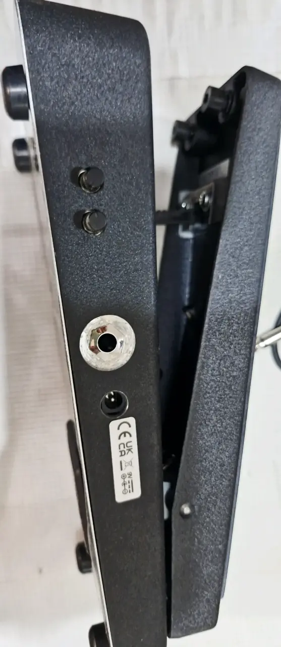 Pedal Wah Wah Cry Baby - 3
