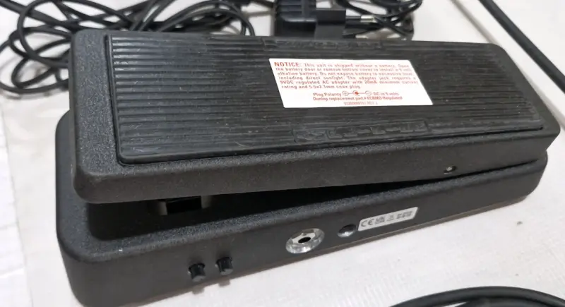 Pedal Wah Wah Cry Baby - 6
