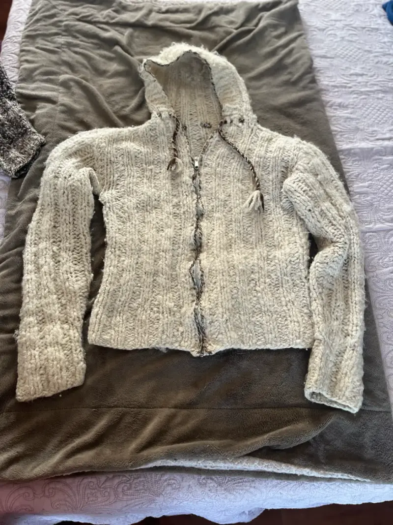 Tejidos de lana de oveja sin procesar . Talla M, - 2