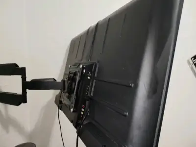 Televisor Caixun Smart TV 43 pulgadas - miniatura 2