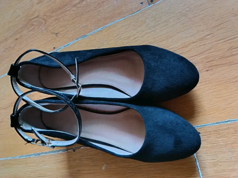 Zapatos de taco bajo negros - 2