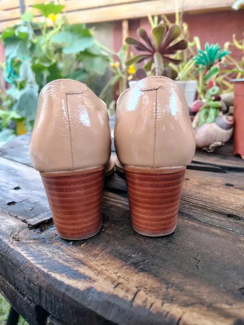 Zapatos de charol beige mujer - 3