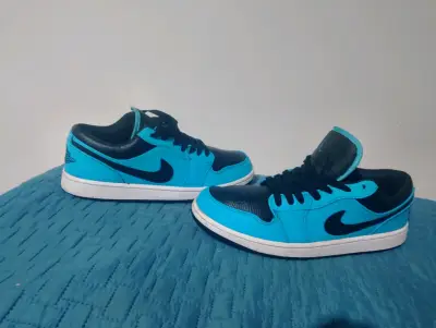 Zapatillas deportivas azul y negro - miniatura 2