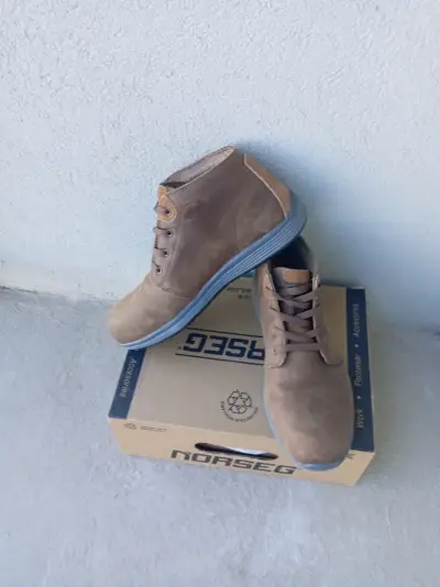 Botines marrones Norseg - miniatura 1