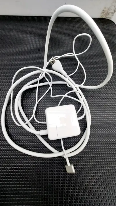 Cargador Macbook MagSafe blanco - miniatura 2
