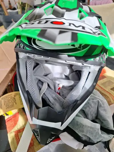Casco motocross Suomy verde - miniatura 1