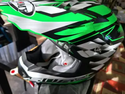 Casco motocross Suomy verde - miniatura 2