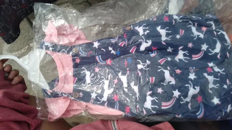 Ropa de bebe ay arto más .. consulte - 2