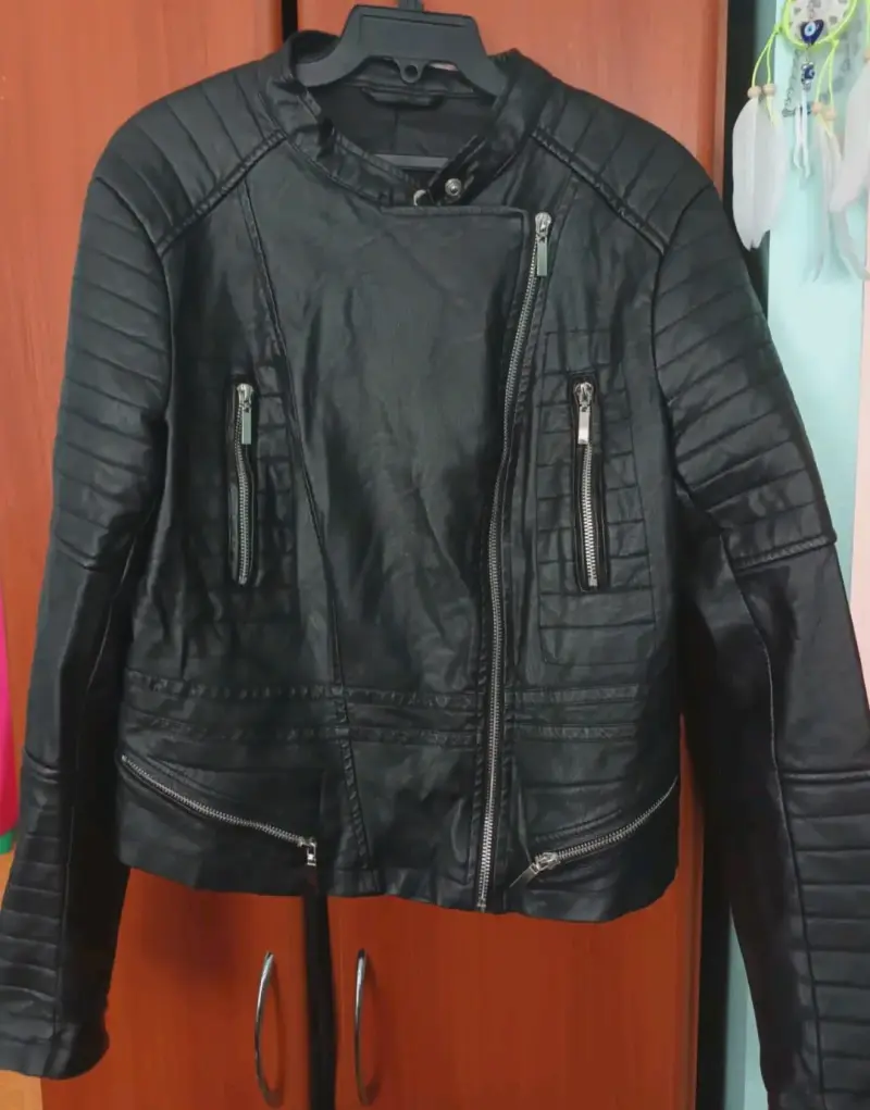 Chaqueta de cuero negra - 2