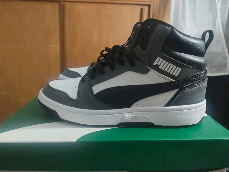 Zapatillas PUMA Originales talla 40 - 2