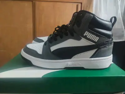 Zapatillas PUMA Originales talla 40 - miniatura 2
