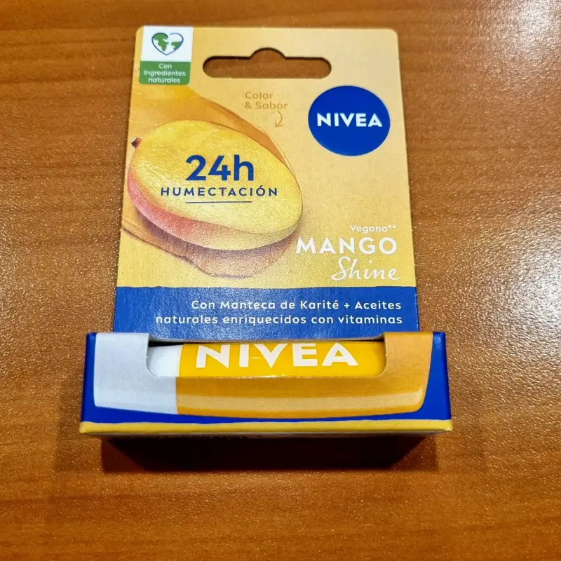 Set de bálsamos labiales Nivea - 6