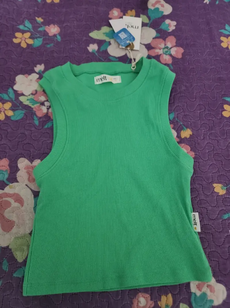 Polera sin mangas verde Melt - 2