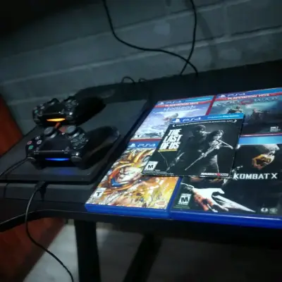 Consola PS4 con juegos incluidos - miniatura 1