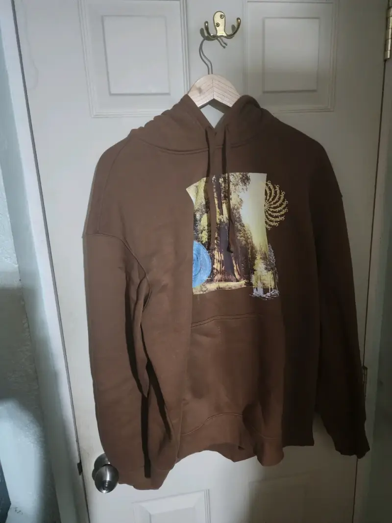 Polerón marrón con estampado Talla L - 1