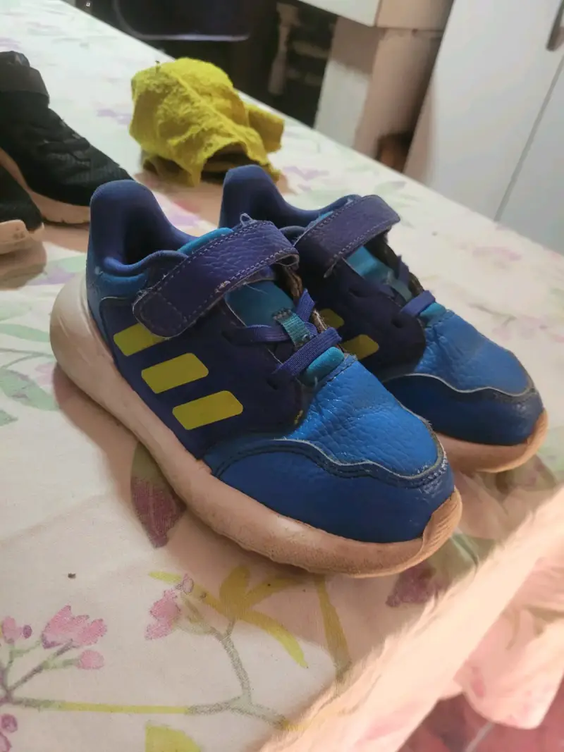 Zapatillas azules para niño - 2