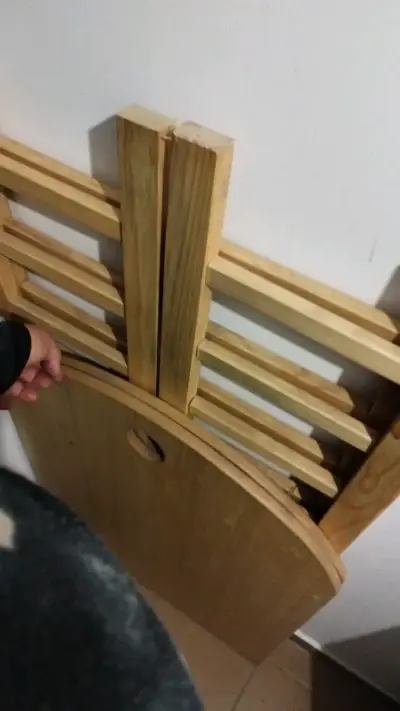 Cuna de madera con colchón - miniatura 3