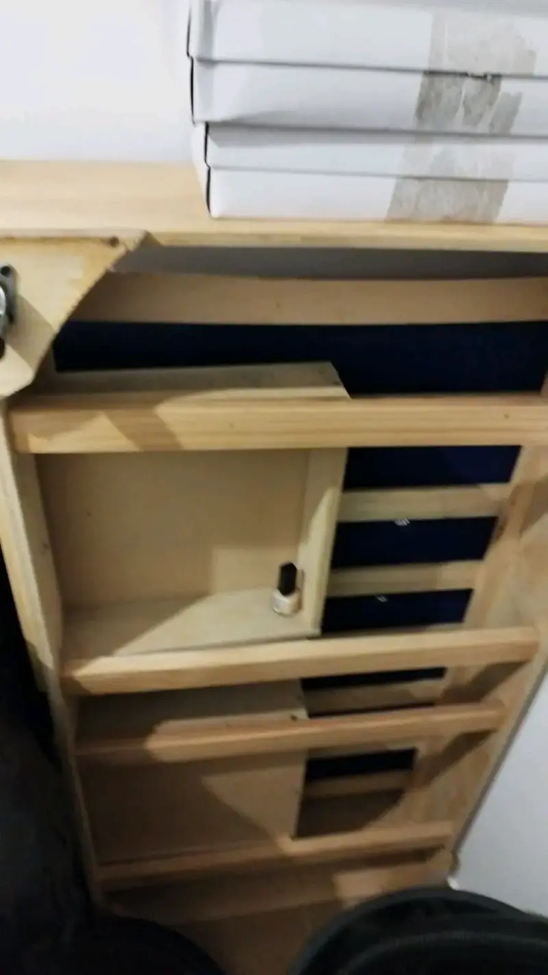 Cuna de madera con colchón - 5