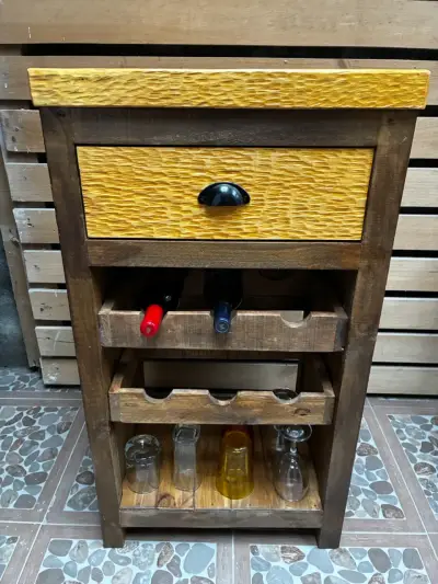 Mesa botellero de madera rústica - miniatura 2