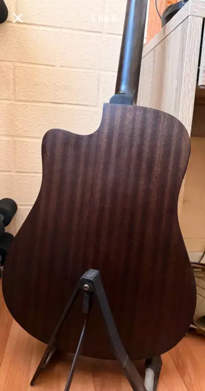 Guitarra electroacústica Mercury - miniatura 4
