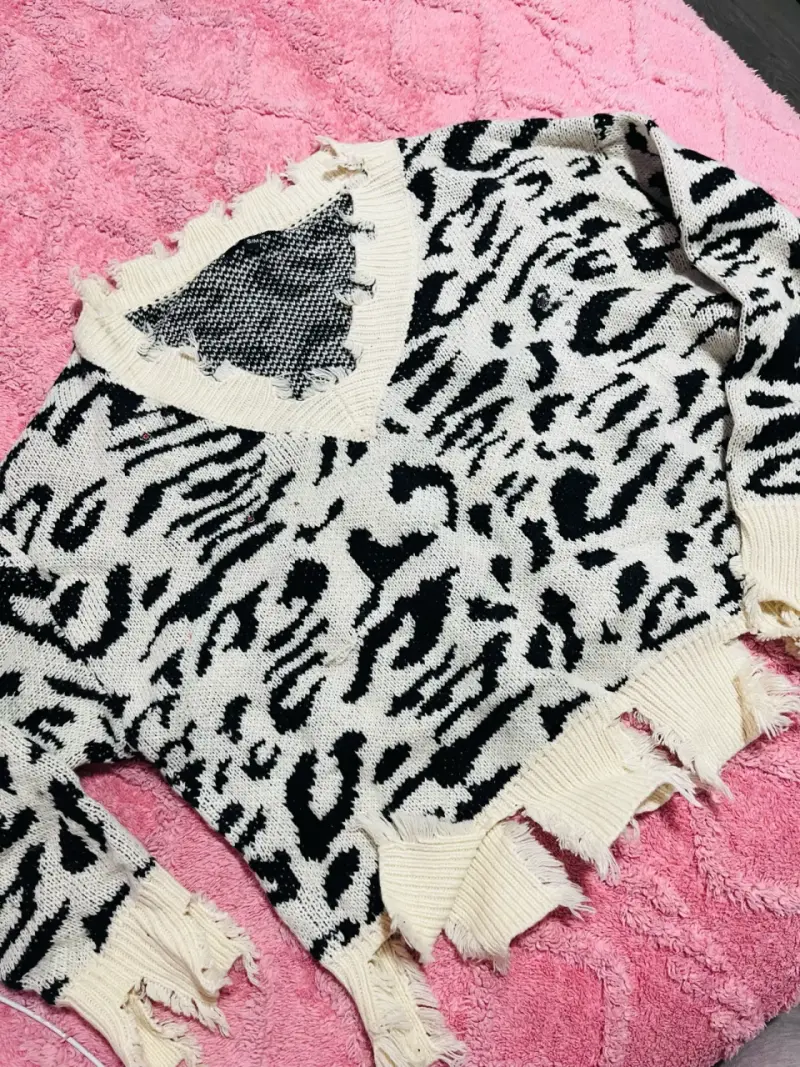 Suéter estampado animal print
