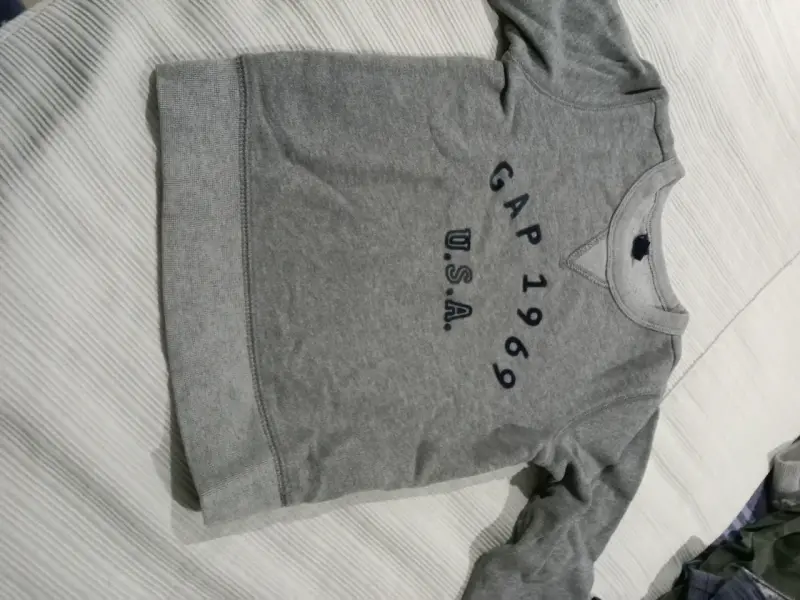 Polerón gris GAP 1969 - 1
