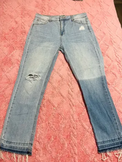 Jeans desgastados celestes - miniatura 1