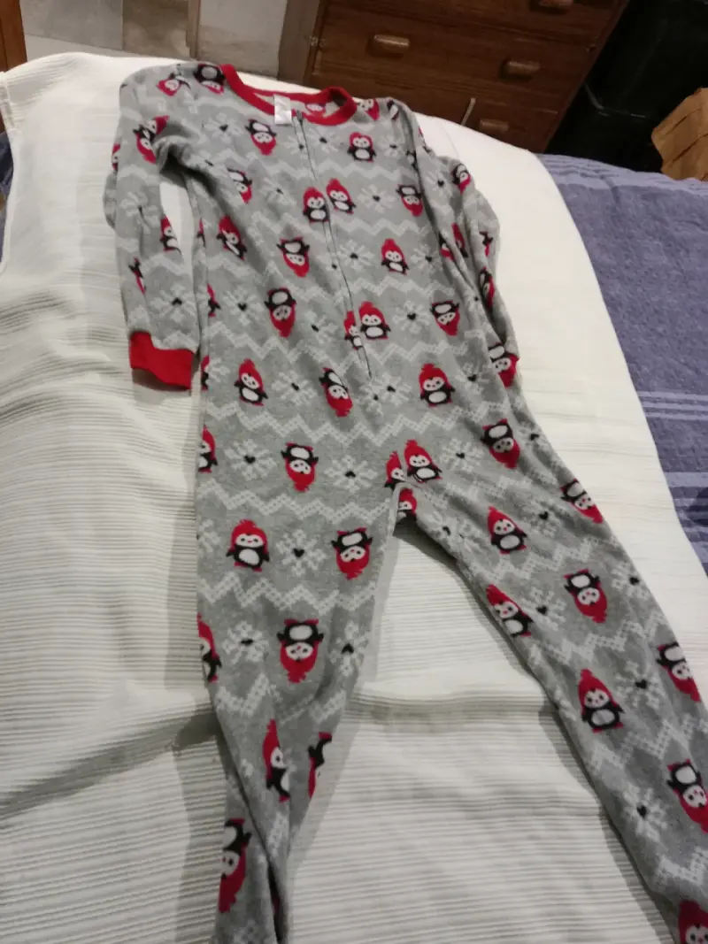 Pijama para niños con pingüinos - 1