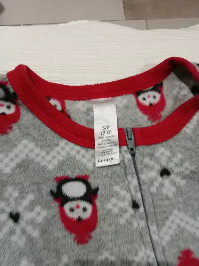 Pijama para niños con pingüinos - miniatura 2
