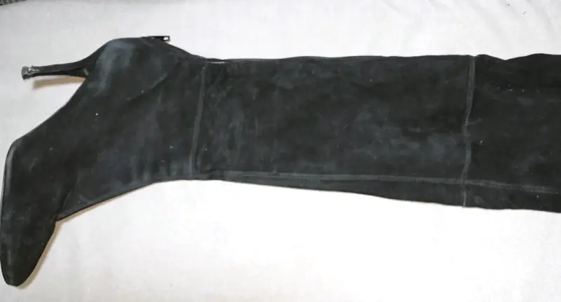 Botas negras de tacón alto - 2