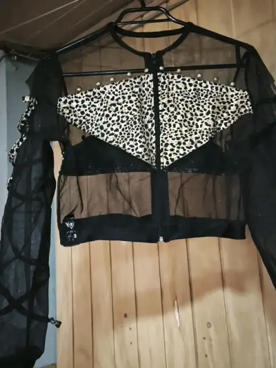 Chaqueta transparente con estampado - miniatura 2