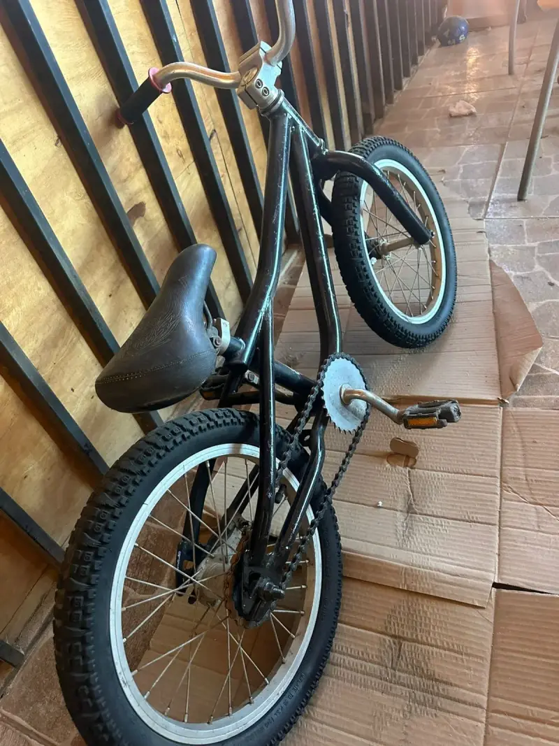 Bmx  GT - 2
