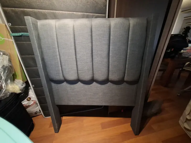 Respaldar de cama gris - 4