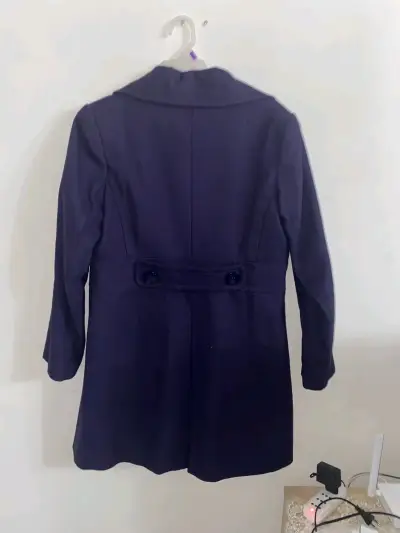 Abrigo morado Alaniz - miniatura 2